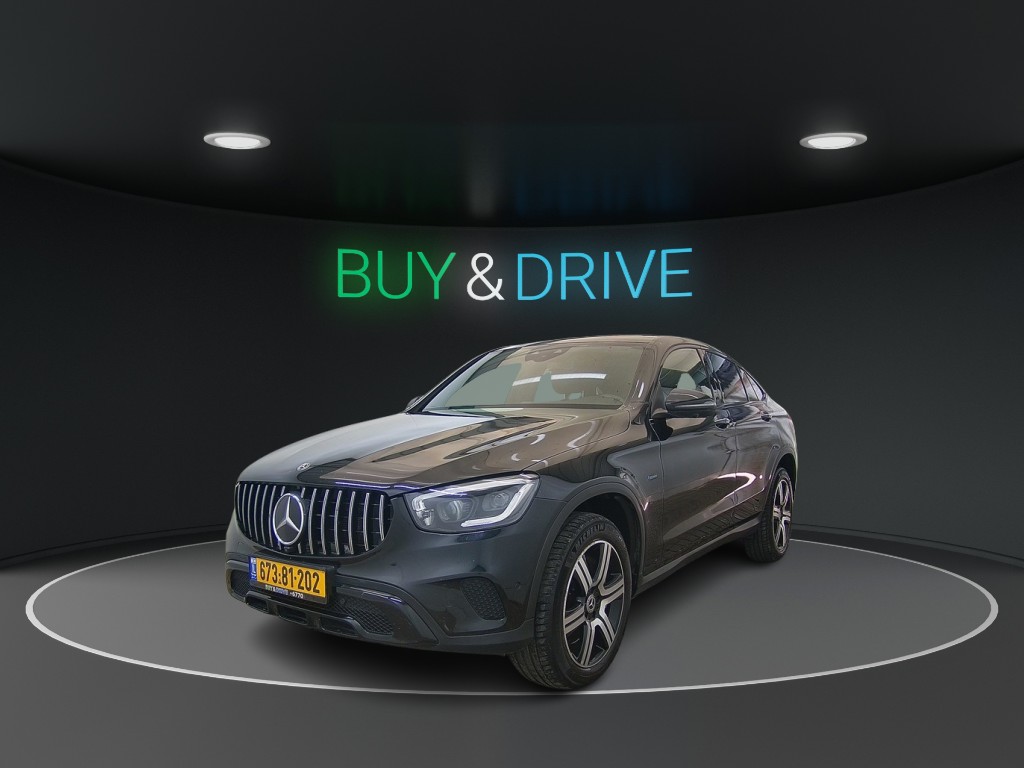Mercedes GLC-300 E